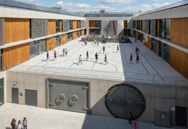 Hale sportowe jako schrony